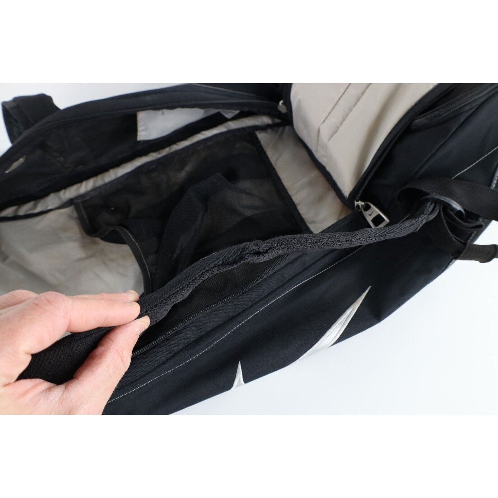 Nike × Vintage Vintage Nike Big Swoosh Logo Distressed Baseball Bat Bag Size ONE SIZE - 14 Thumbnail