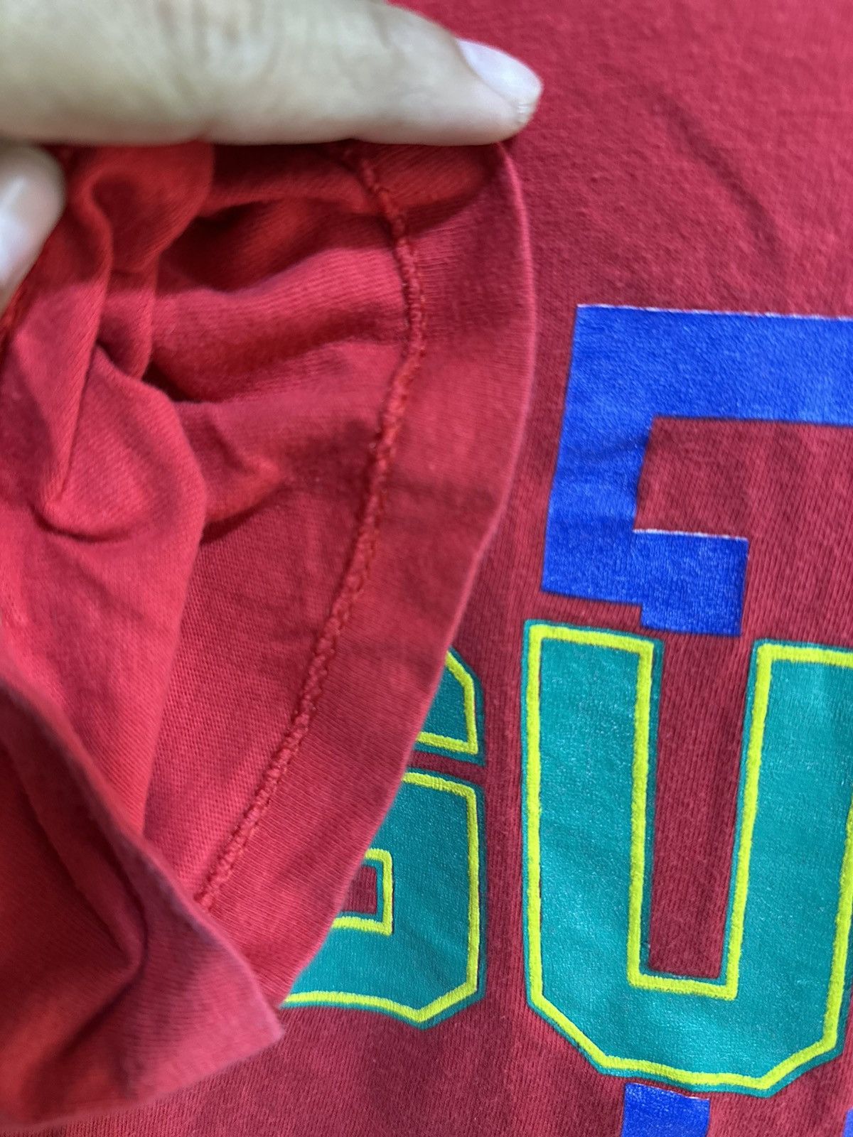 Guess Vintage 90s Guess Streetwear Faded Single Stitch Tee Size US L / EU 52-54 / 3 - 4 Thumbnail