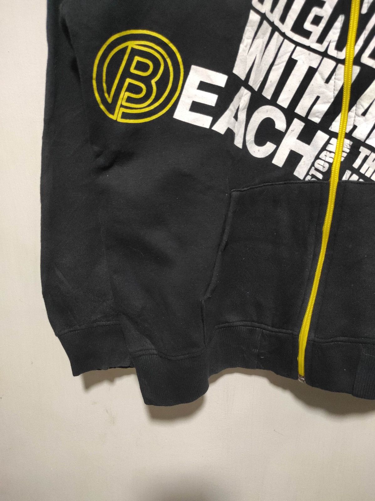 Japanese Brand Detective Struct zip fur hoodie LGB style Size US L / EU 52-54 / 3 - 5 Thumbnail