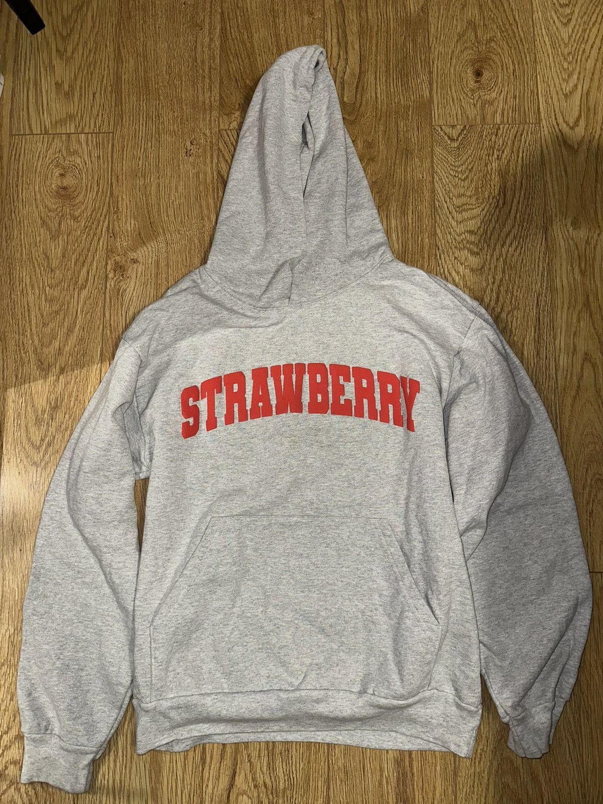 Strawberry Strawberry Arch Hoodie Size US M / EU 48-50 / 2 - 1 Thumbnail
