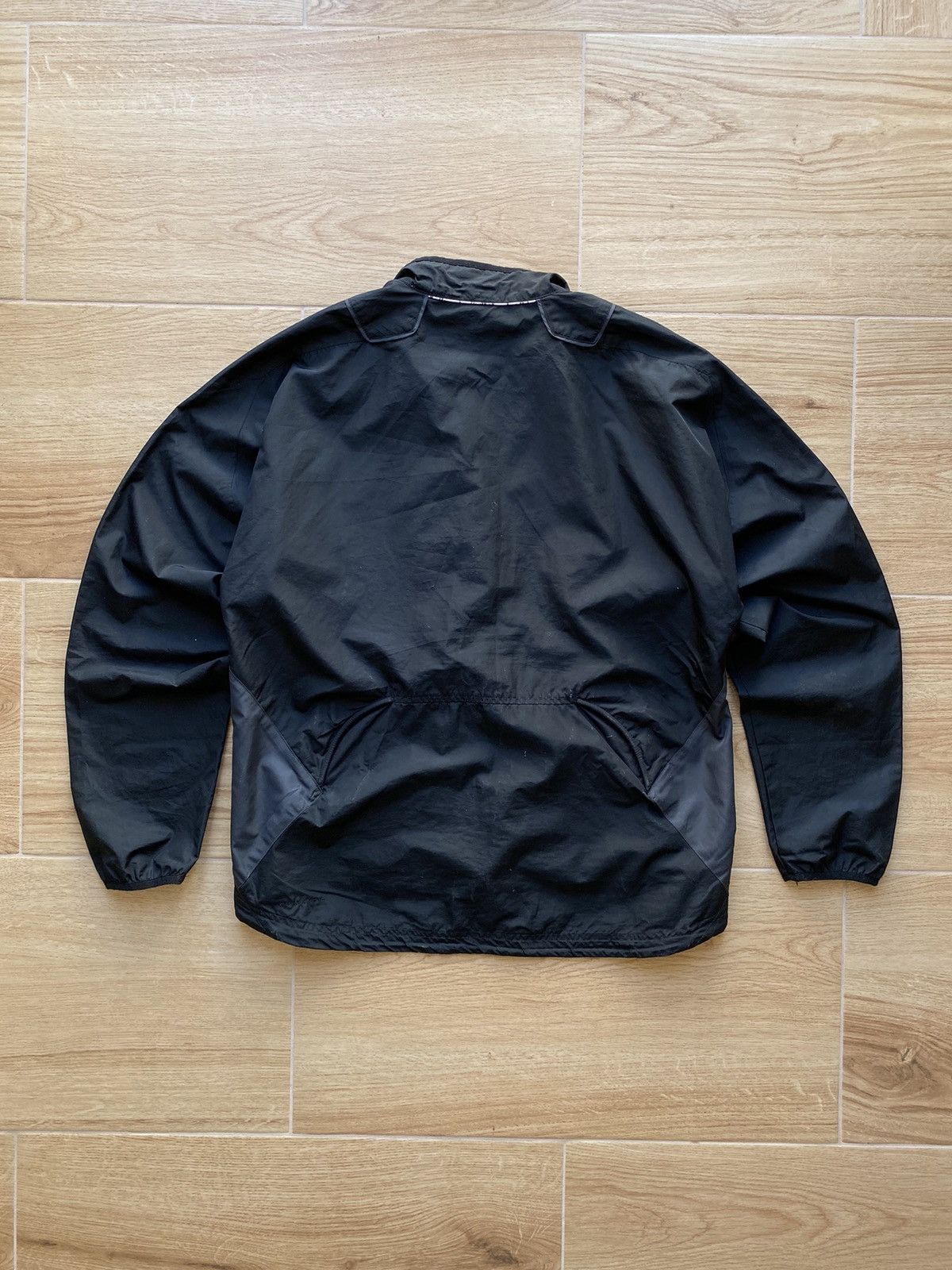 Nike Vintage Nike Y2K Jacket Size US L / EU 52-54 / 3 - 8 Thumbnail