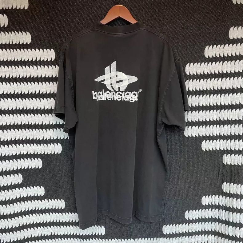 Balenciaga Balenciaga Lettering print crew-neck short-sleeve T-shirt, Size US M / EU 48-50 / 2 - 1 Thumbnail