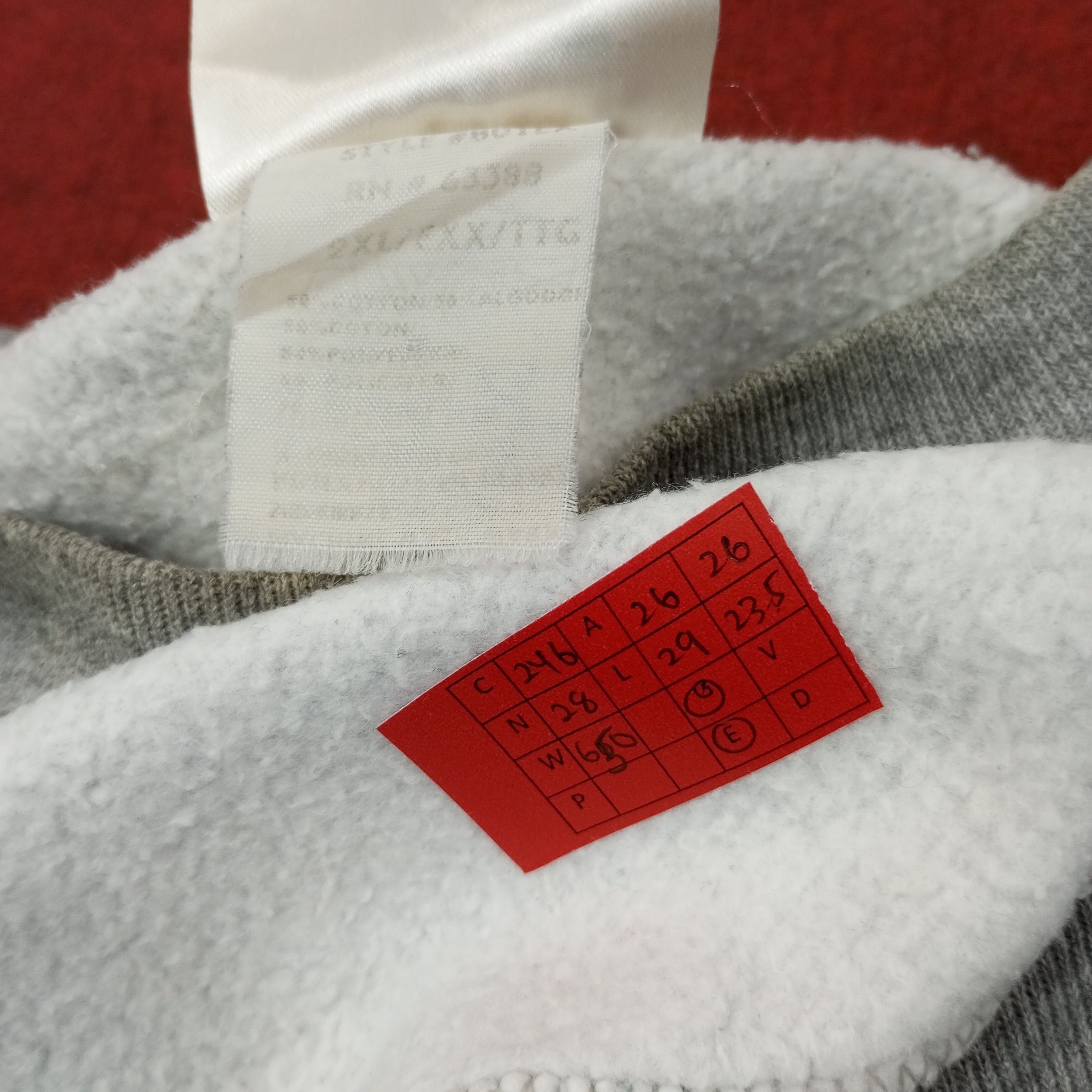 Vintage Vikings Minnesota Football University Sweatshirt c246n28 Size US XL / EU 56 / 4 - 7 Thumbnail
