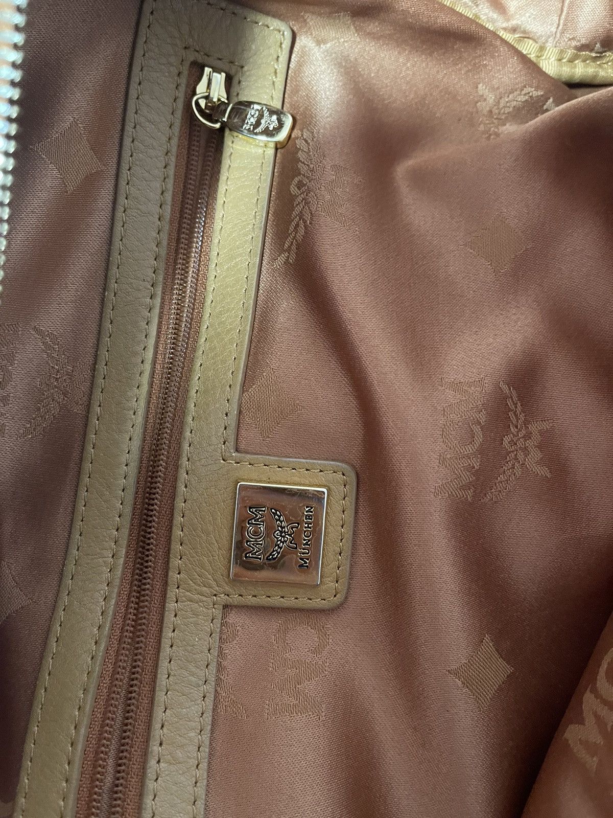 MCM MCM Stark Side Visetos Size ONE SIZE - 5 Thumbnail