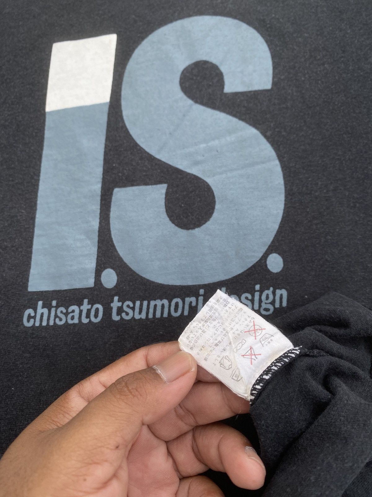 Issey Miyake Vintage Rare Issey Miyake x Tsumori Chisato Big Logo Tshirt Size US S / EU 44-46 / 1 - 15 Thumbnail