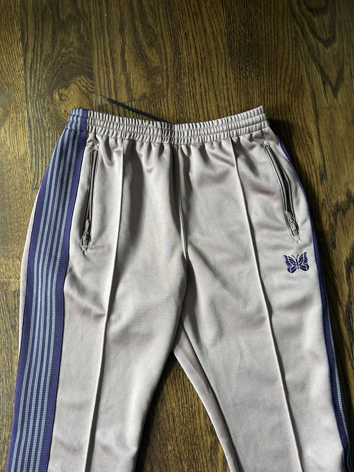 Needles Needles Track Pants ‘Mauve/Purple/Grey’ Size US 30 / EU 46 - 3 Thumbnail