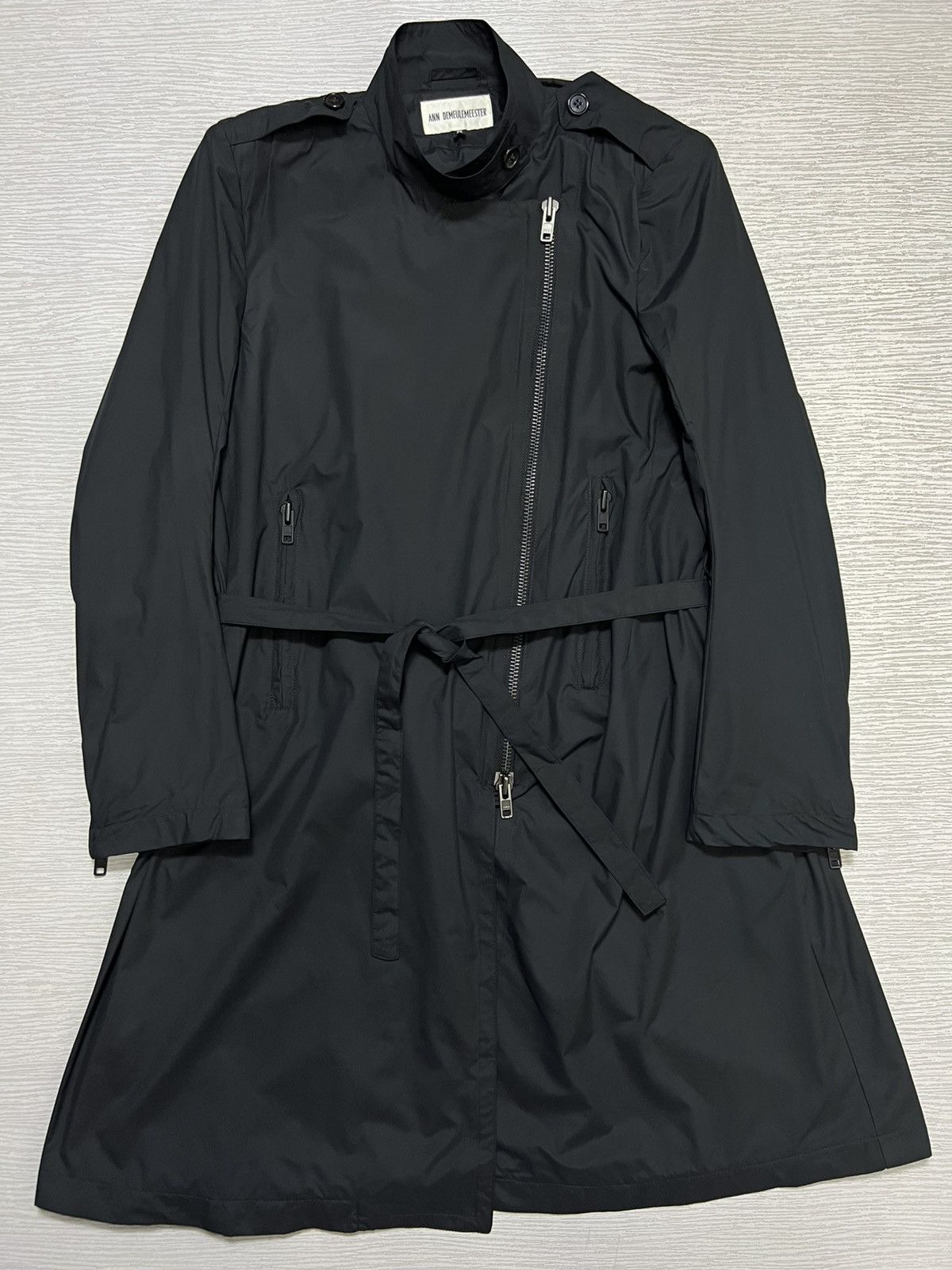 Ann Demeulemeester Ann Demeulemeester - Asymmetrical Zip Belted Trench Coat Size XS / US 0-2 / IT 36-38 - 1 Thumbnail