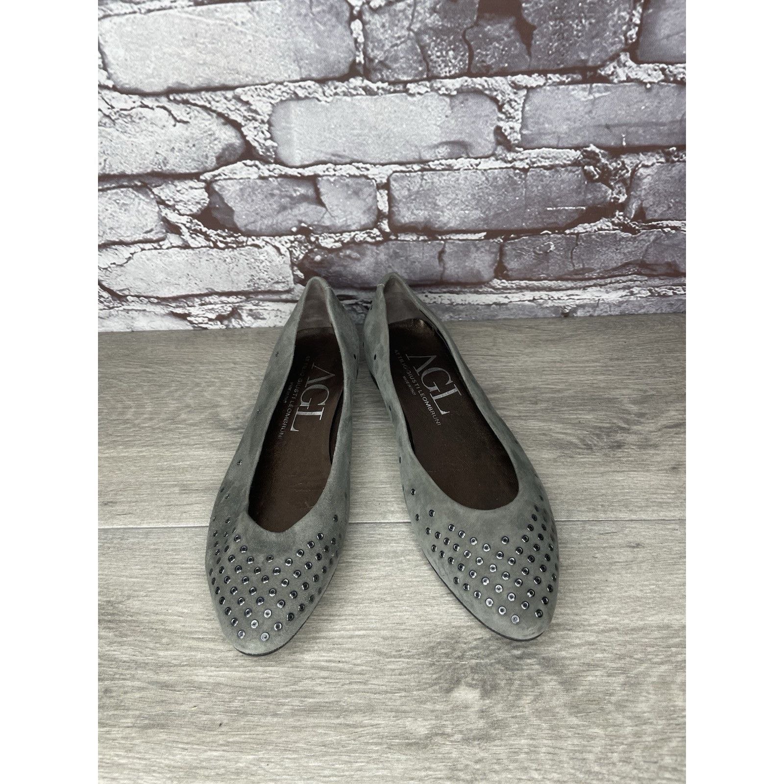 AGLINI AGL Grommet Gray Suede Leather Studded Pointed Toe Flats Wom Size US 7.5 / IT 37.5 - 8 Thumbnail