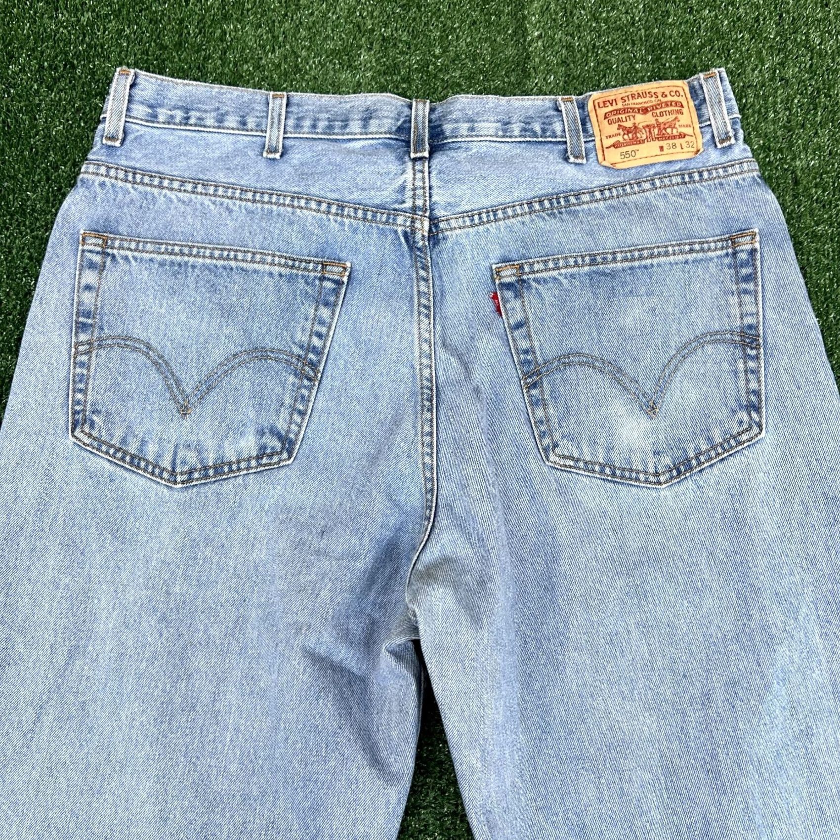 Levi's VTG Levi's 550 Jeans Men 38x31 Blue Distress Red Tab Relaxed Fit Tapered Leg Y2K Jeans Men 38 Blue Distress 550 90s USA Levi's 500 Series Size US 38 / EU 54 - 5 Thumbnail