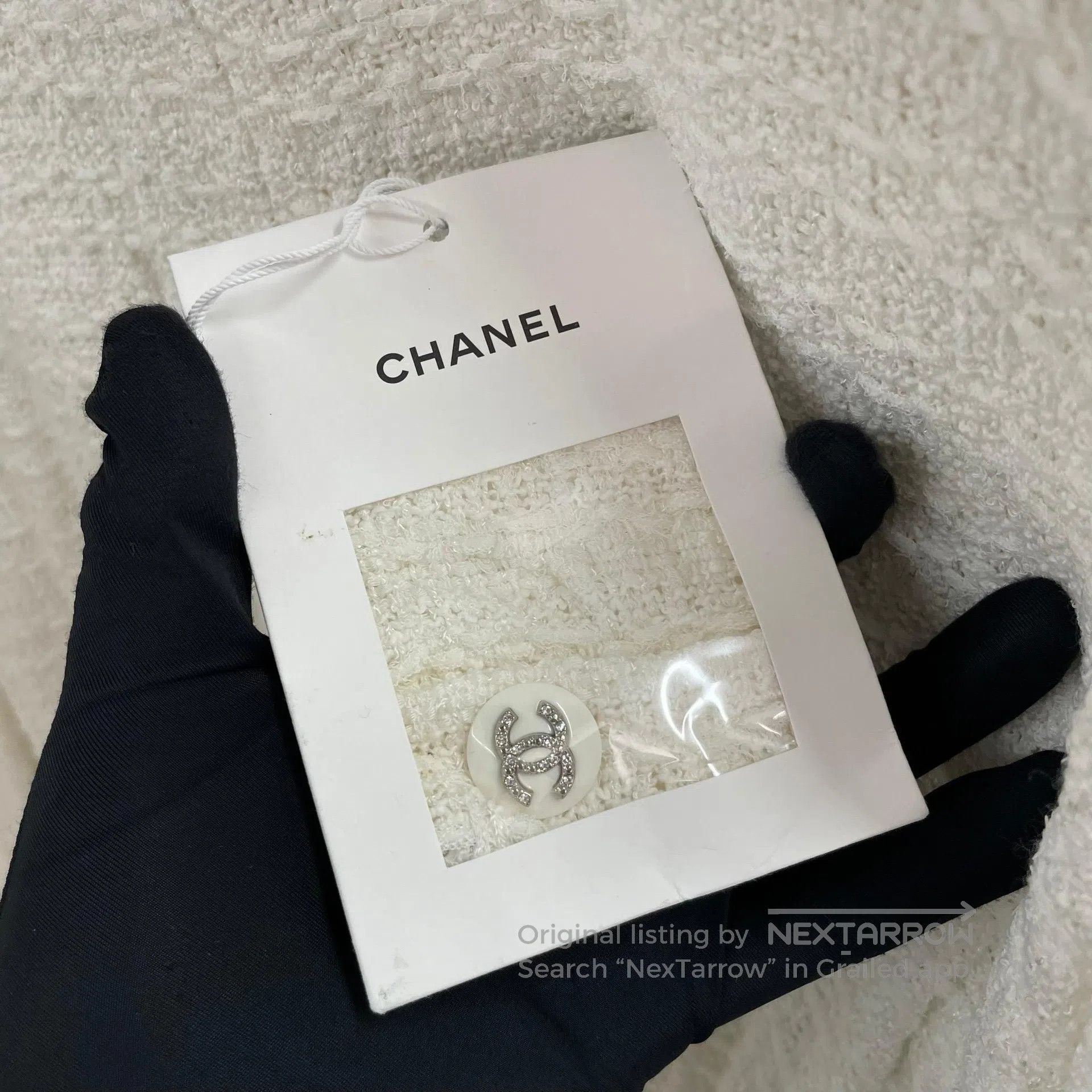 Chanel Chanel White Ribbon Dress Jacket| Size XS / US 0-2 / IT 36-38 - 2 Thumbnail