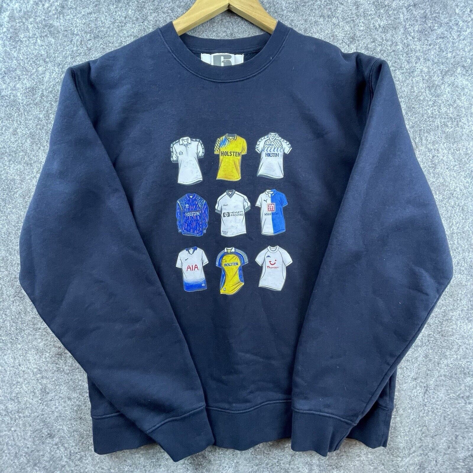Russell Athletic Art Of Football Sweatshirt Large Soccer Jerseys Holsten Size US L / EU 52-54 / 3 - 1 Thumbnail