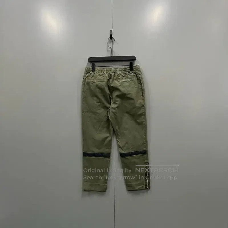 Alexander McQueen Alexander McQueen Summer Green Cotton Casual Pants . Size US 32 / EU 48 - 2 Thumbnail