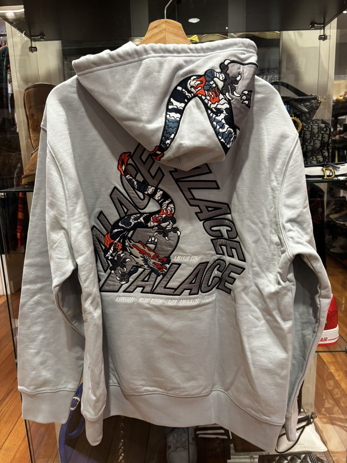 Palace Palace Dragon P3 Hooded Sweatshirt Size US XL / EU 56 / 4 - 2 Thumbnail