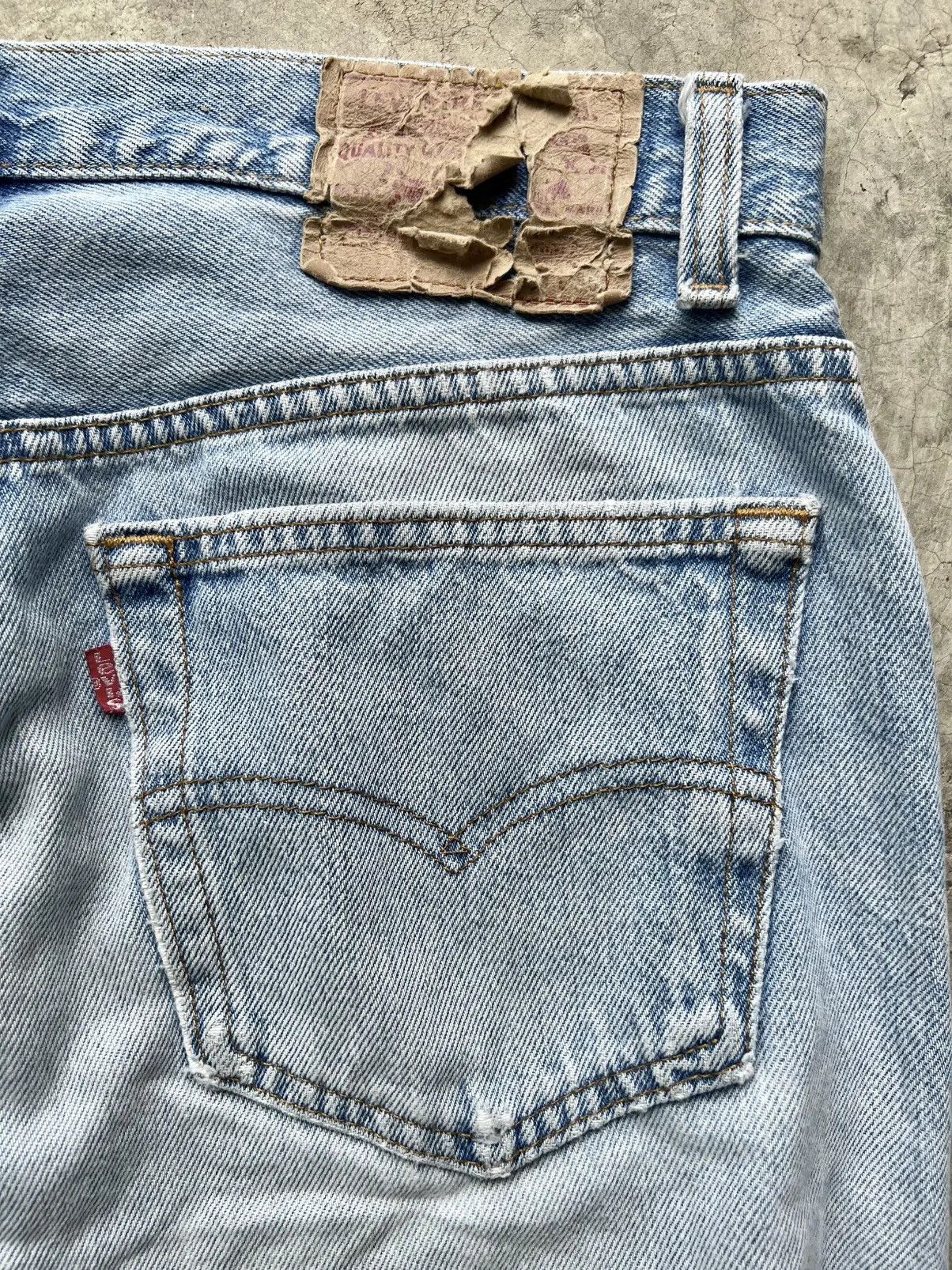Levi's Thrashed Vintage 90s Levi's 501 Jeans Distressed Size US 32 / EU 48 - 4 Thumbnail