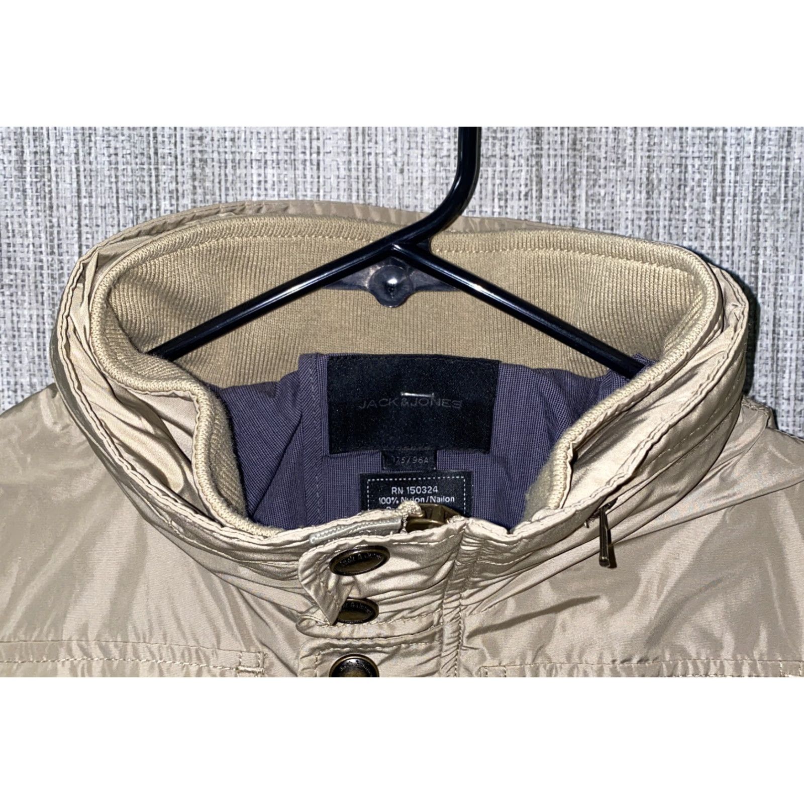 Vintage Jack And Jones Jacket Full Zip Womens Beige Nylon M Regular Size Women Size M / US 6-8 / IT 42-44 - 3 Thumbnail