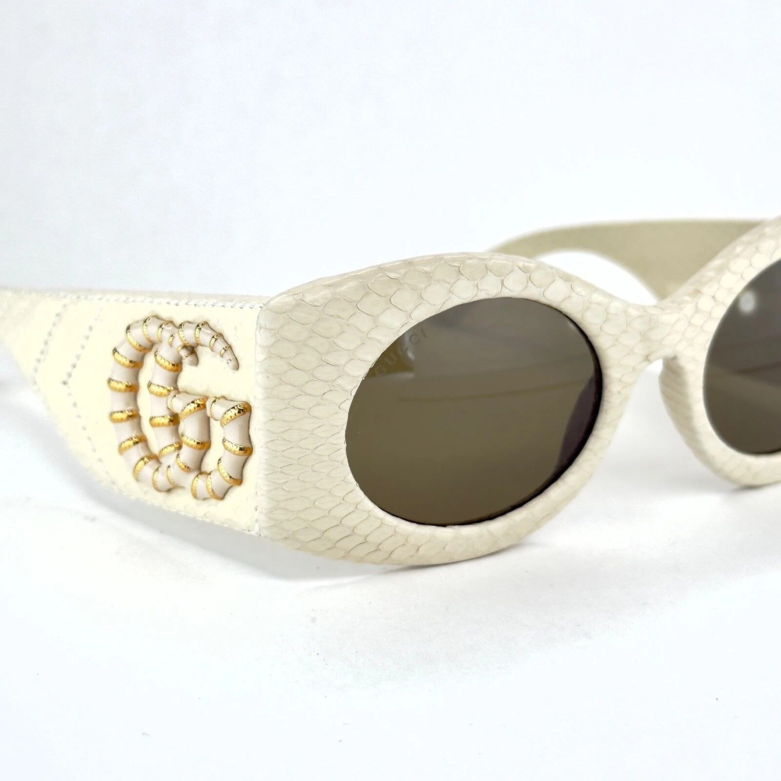 Gucci GUCCI GG0815S MATELASSE 0815 Quilted Leather Sunglasses 002 Size ONE SIZE - 5 Thumbnail