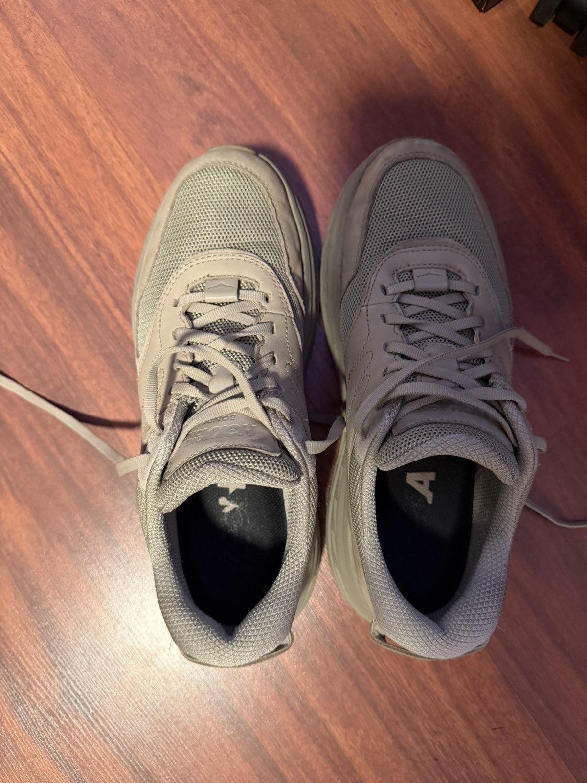Hoka Hoka Bondi L Oxford Sneakers Size US 9.5 / EU 42-43 - 7 Thumbnail