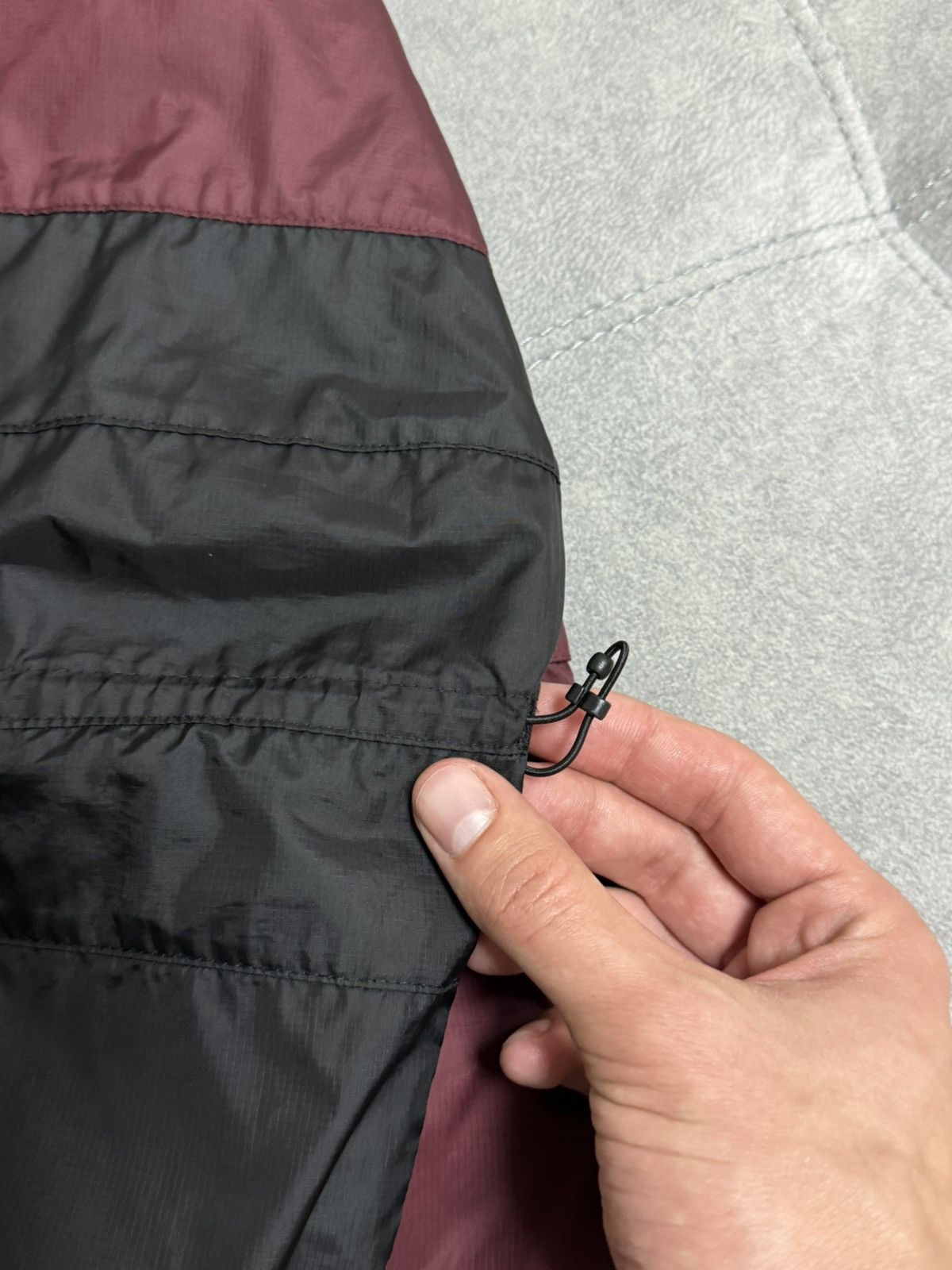 The North Face × Vintage The North Face Dark Red raincoats Y2K jacket Size US L / EU 52-54 / 3 - 16 Thumbnail