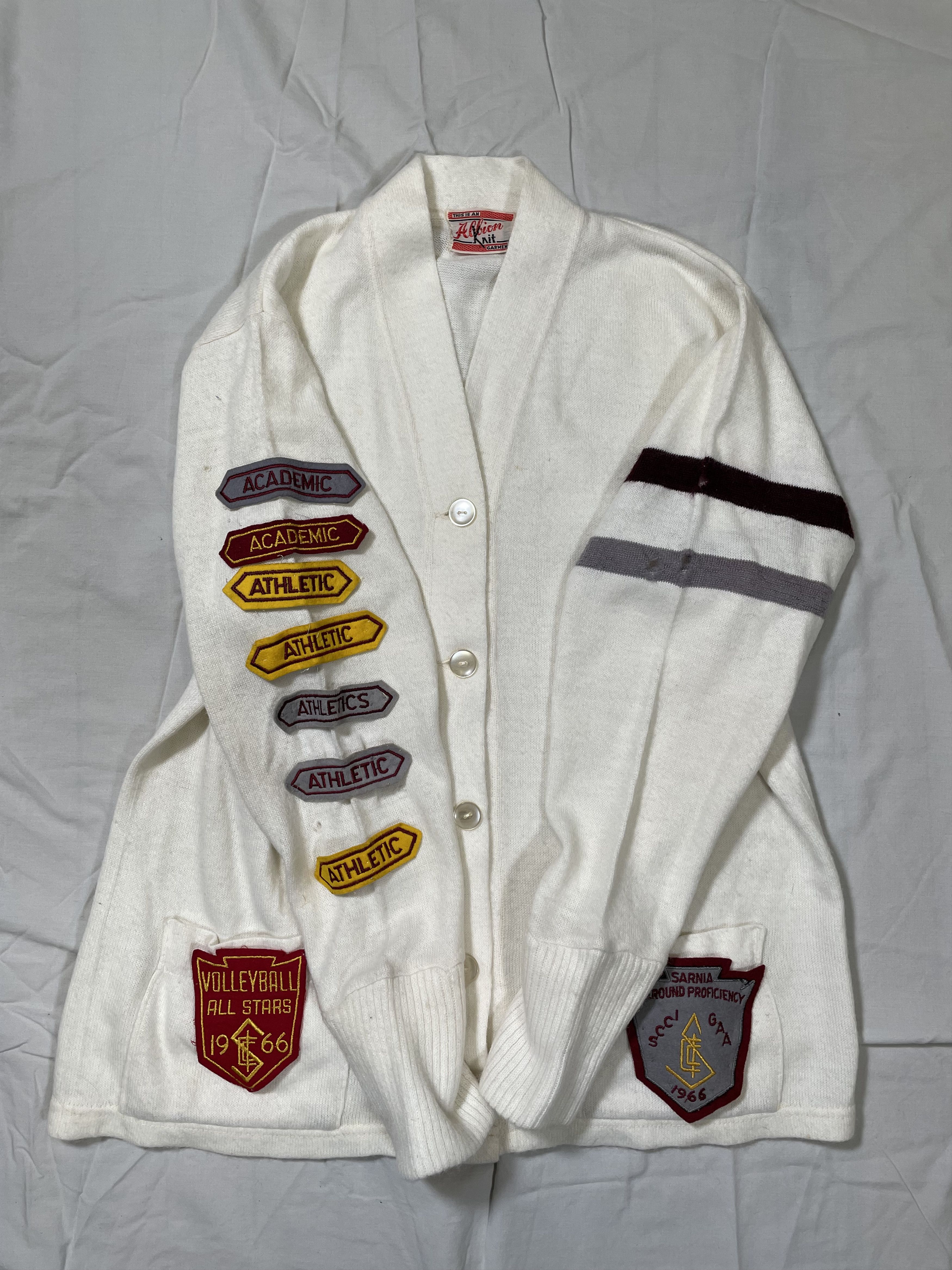 Vintage True VTG 1960's Albion Knit Letterman Cardigan Sweater Size US M / EU 48-50 / 2 - 4 Thumbnail
