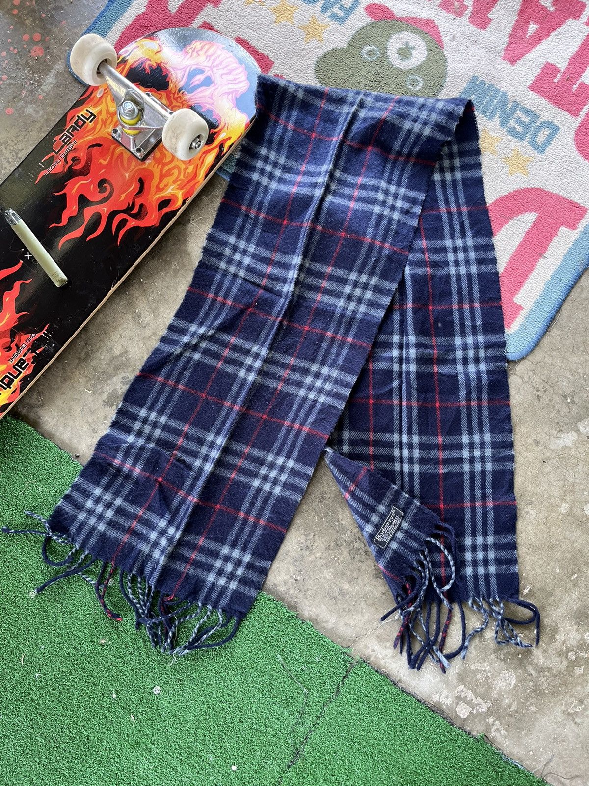 Burberry × Designer × Vintage 🔥Vintage Burberrys Lambswool Checkered Mafla England Size ONE SIZE - 4 Thumbnail