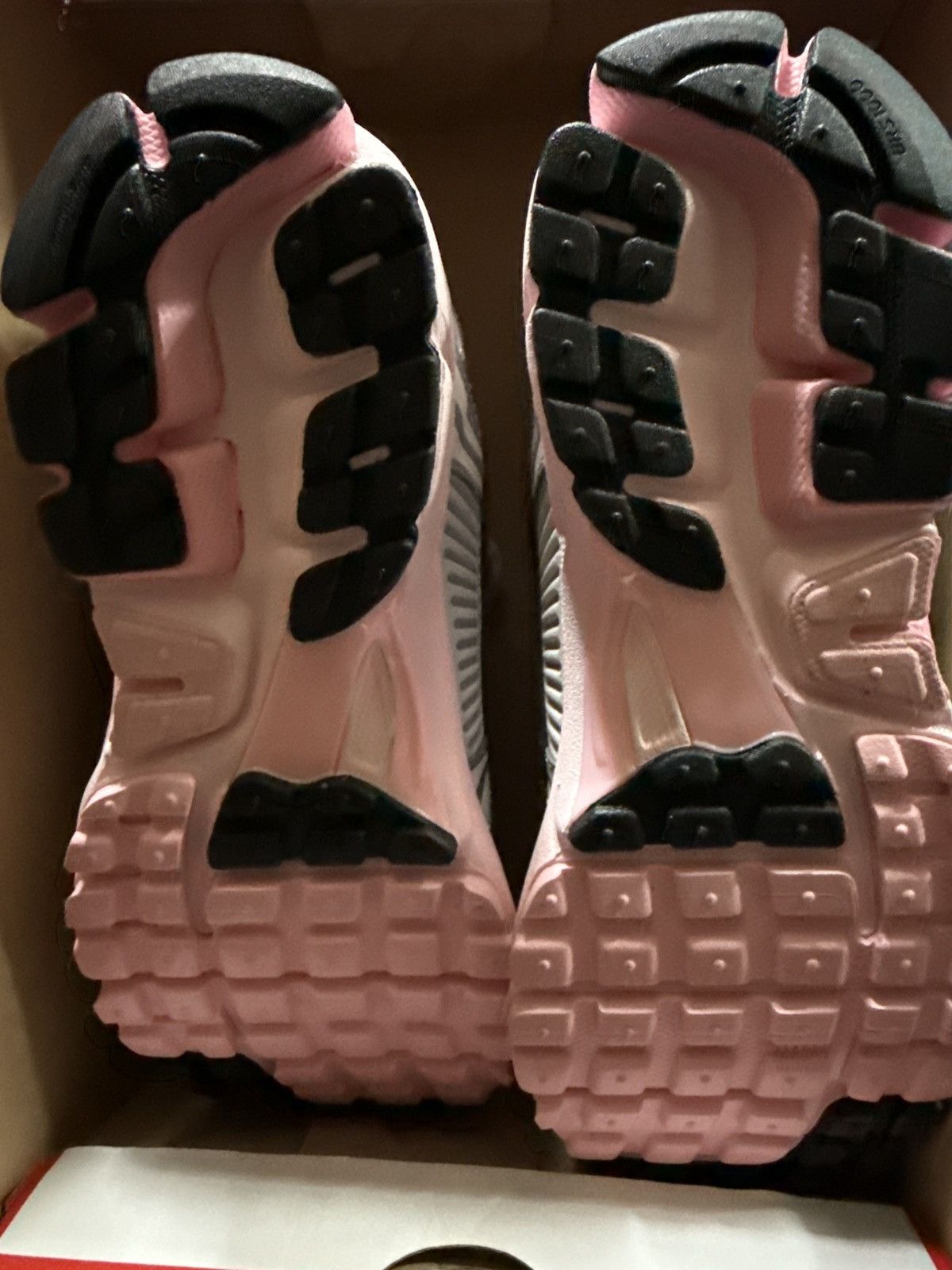 Nike W Nike Zoom Vomero 5 Size US 5.5 / IT 35.5 - 6 Thumbnail