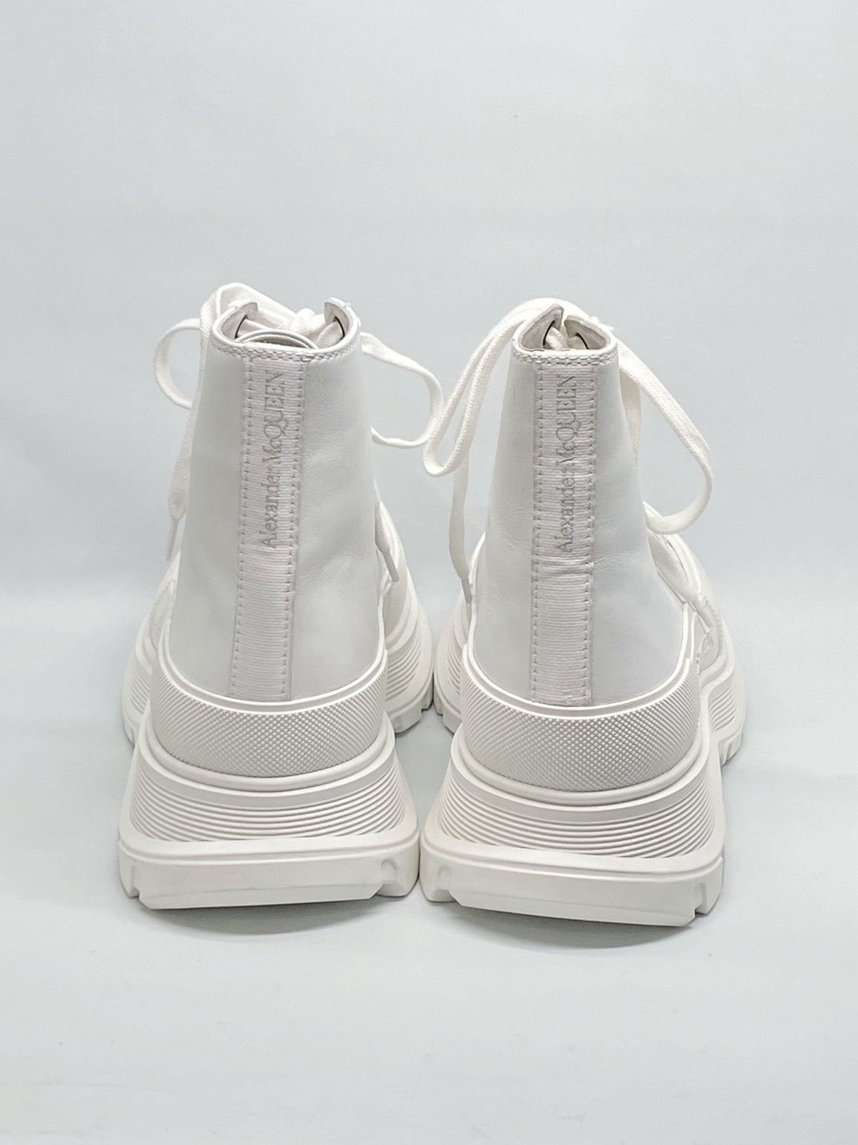 Alexander McQueen Alexander McQueen Tread Slick Leather Boot size 41/us size 8 Size US 8 / EU 41 - 6 Thumbnail