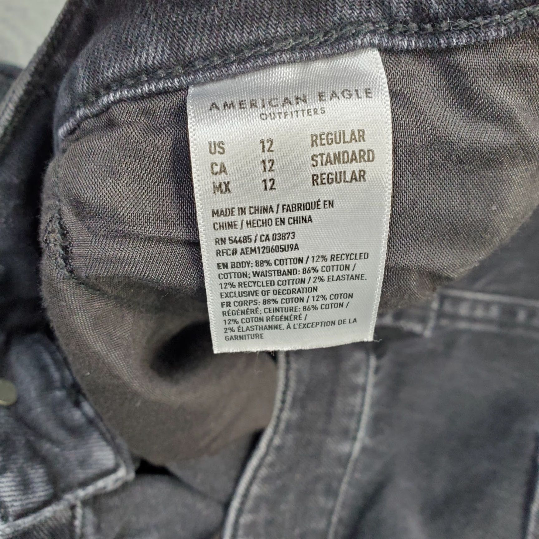American Eagle Outfitters American Eagle Outfitters Jeans Womens 12 Black Denim Comfort Stretch Waistband Jeans Womens 12 Black Denim Comfort Stretch Waistband Size 34" / US 12 / IT 48 - 7 Thumbnail