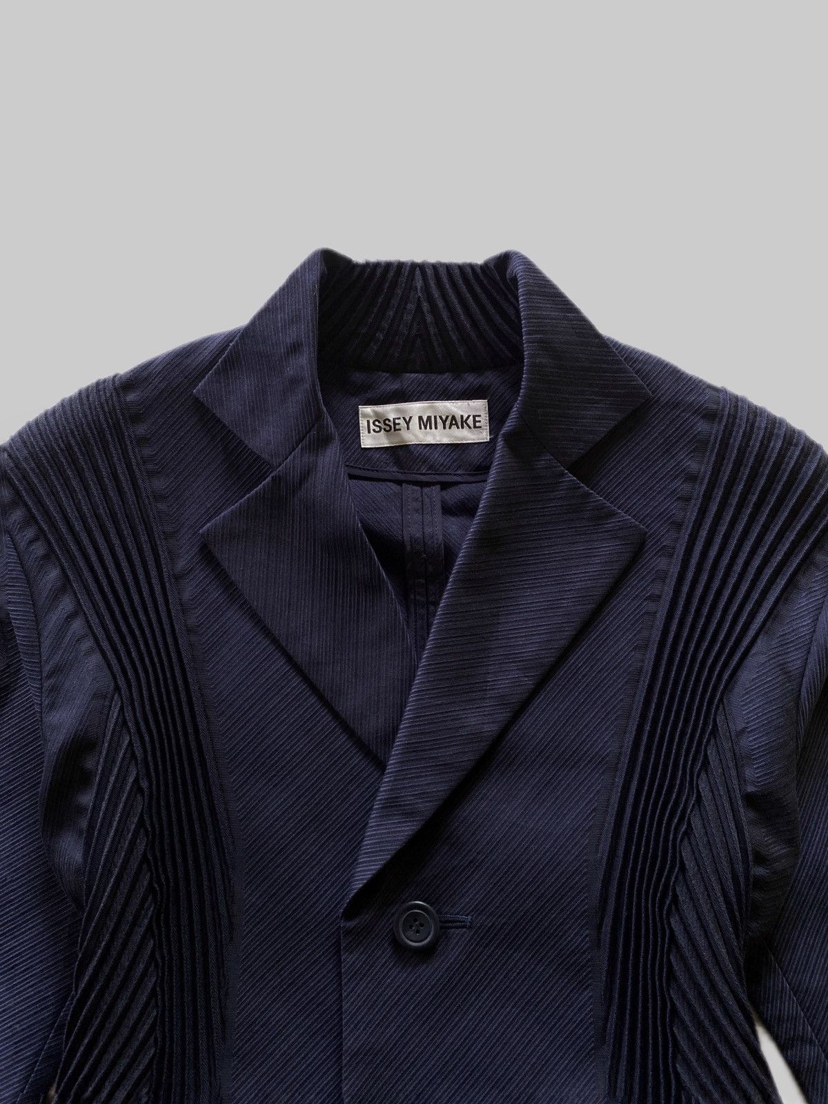 Issey Miyake ARCHIVES❗️ ISSEY MIYAKE Pleated Panel Jacket Size M / US 6-8 / IT 42-44 - 3 Thumbnail