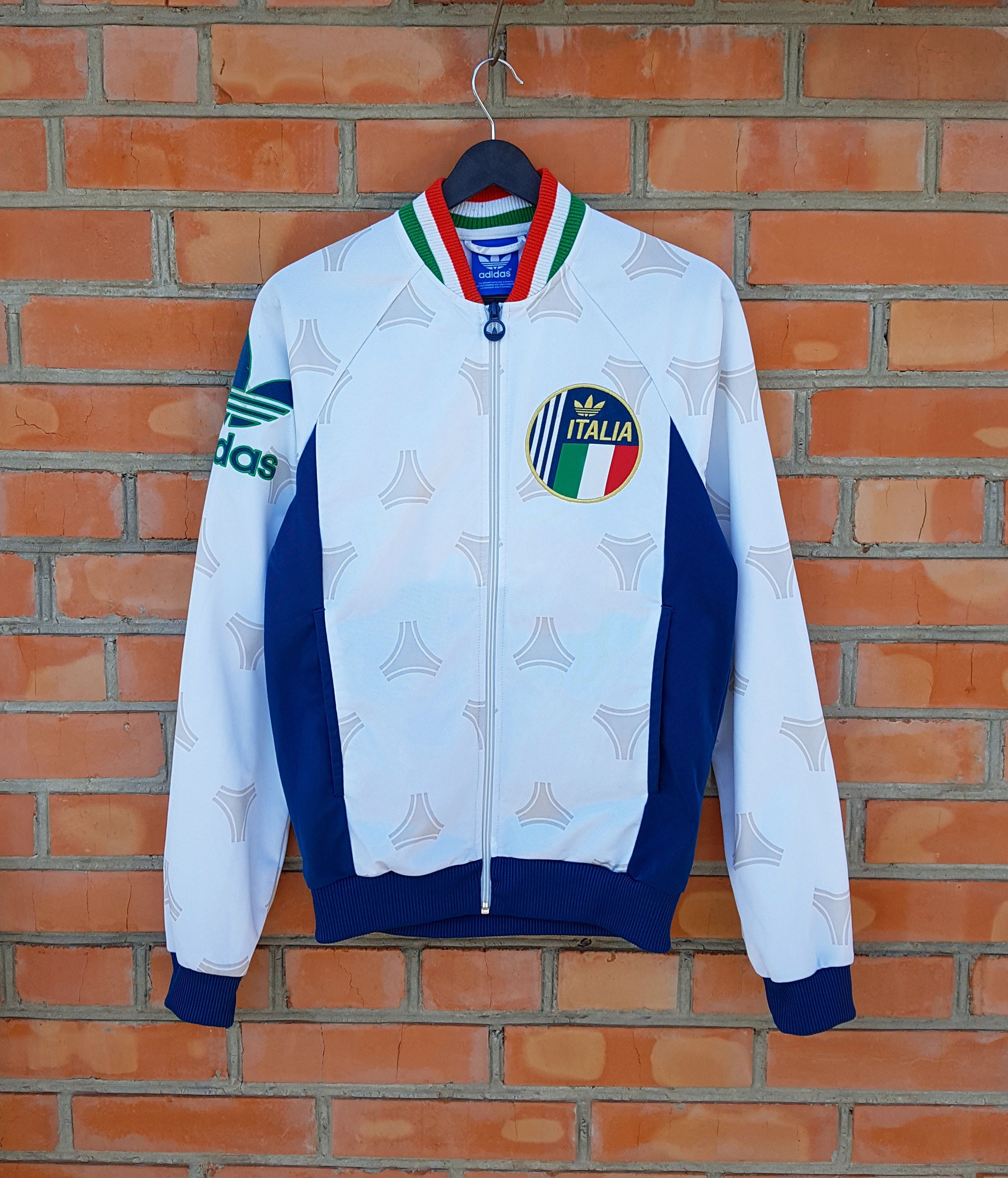 Adidas Adidas Originals Italy RARE Football Soccer Track Top Jacket Size US S / EU 44-46 / 1 - 1 Thumbnail