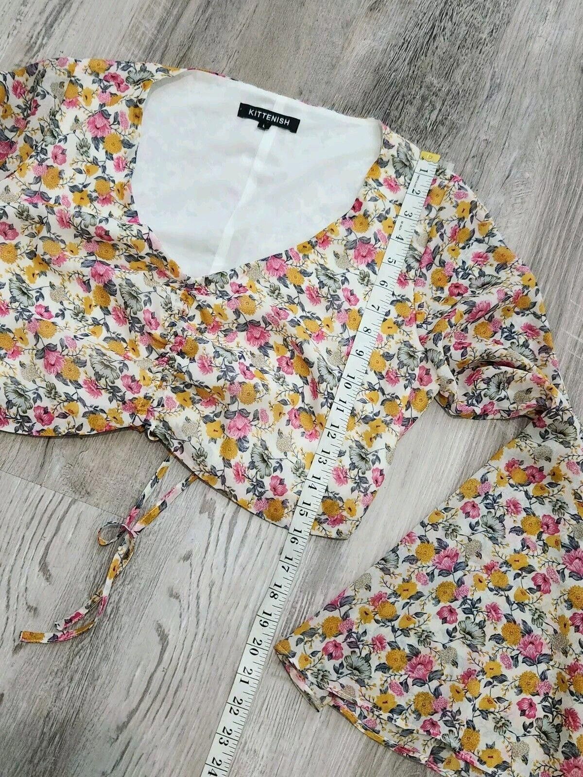 Designer Kittenish Crop Top Large long Bell Sleeves Floral Sweetheart Size L / US 10 / IT 46 - 6 Thumbnail