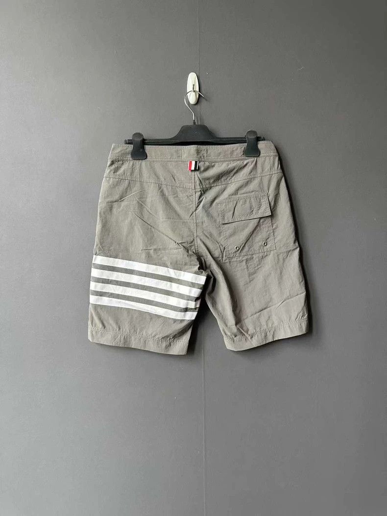 Thom Browne Thom Browne size2 Nylon shorts Size US 26 / EU 42 - 2 Thumbnail