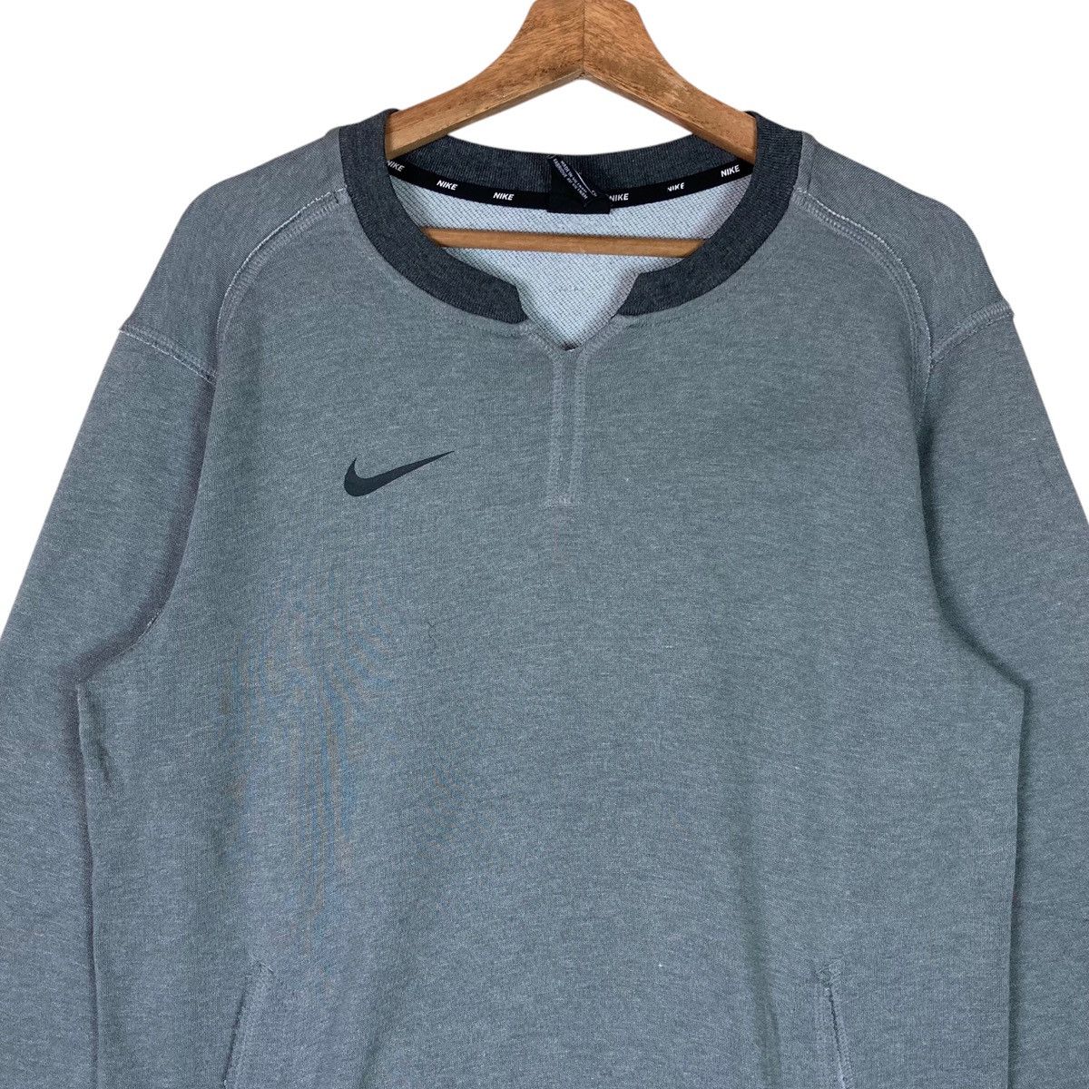 Nike Vintage Nike Three Quarter Pullover Jumper Sweatshirt Size US S / EU 44-46 / 1 - 2 Thumbnail