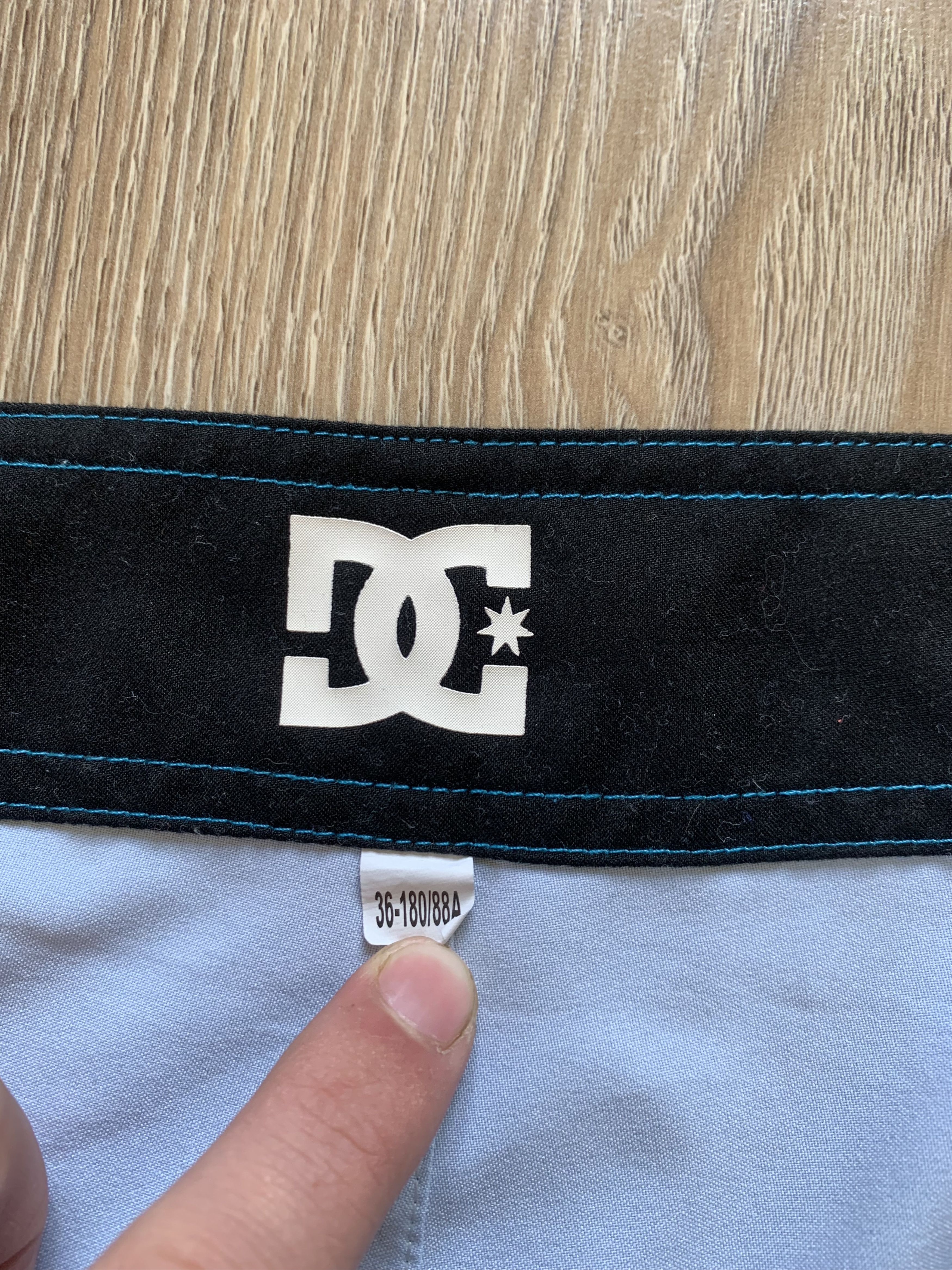 DC DC Shoes Printed Swim Shorts Size US 36 / EU 52 - 4 Thumbnail