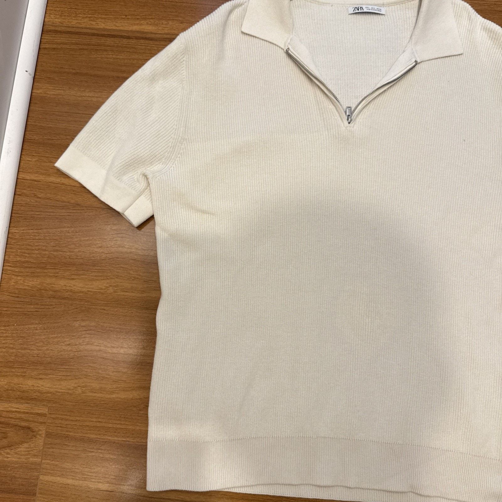 Zara Zara Men Size Large Quarter Zip Collar T-Shirt Size US L / EU 52-54 / 3 - 3 Thumbnail