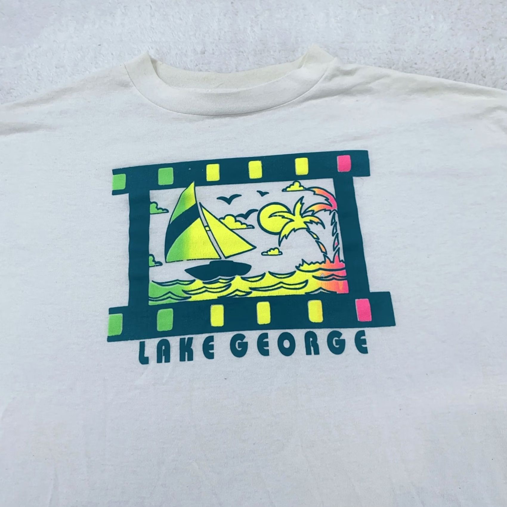 George VINTAGE Lake George Shirt Mens XL White Neon Sailboat Palm Graphic 90s USA Sportgear Shirt Mens XL White Neon Sailboat Palm Graphic 90s USA Size US XL / EU 56 / 4 - 2 Thumbnail