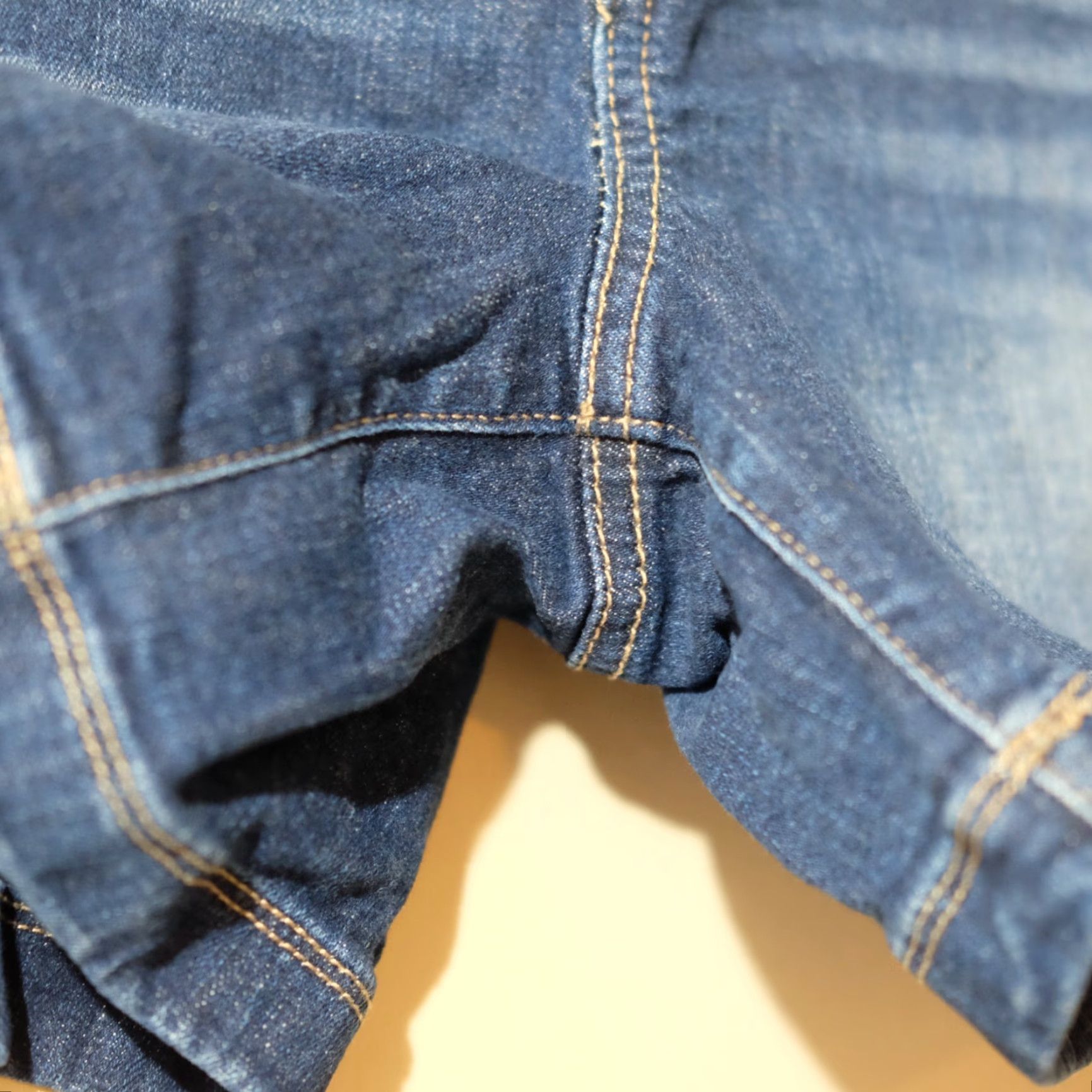 Vintage Maurices Denim Shorts Mid-Rise Stretch Dark Wash Women's 10 Blue 5-Pocket Design Regular Womens Shorts Mid Rise Stretch Denim 10, Maurices Size 24" / US 00 / IT 34 - 4 Thumbnail