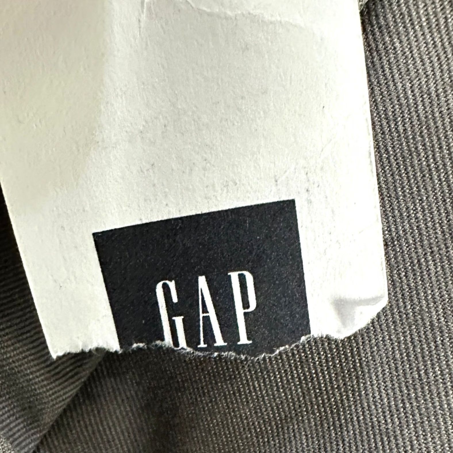 Gap Gap Khakis Mens Khaki Pants 28X30 Gray Tailored Straight Fit Cotton Pocket NEW Size US 28 / EU 44 - 6 Thumbnail