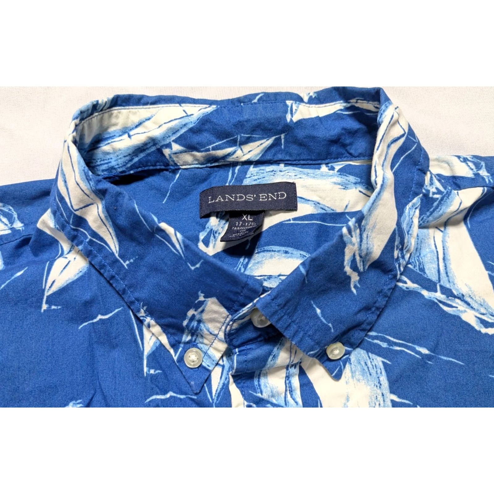 Lands' End Lands' End Blue SAIL BOAT AOP Shirt - Men XL 17-17.5 Traditional Fit Size US XL / EU 56 / 4 - 5 Thumbnail