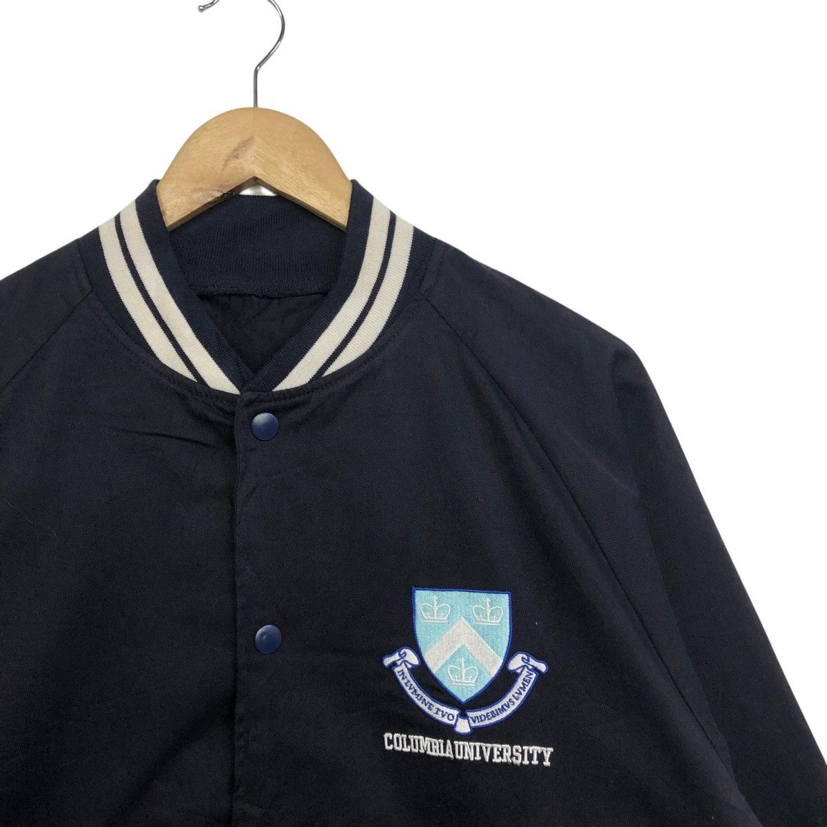 GU *GU xCOLUMBIA UNIVERSITY spellout embroidery varsity jacket Size US M / EU 48-50 / 2 - 4 Thumbnail