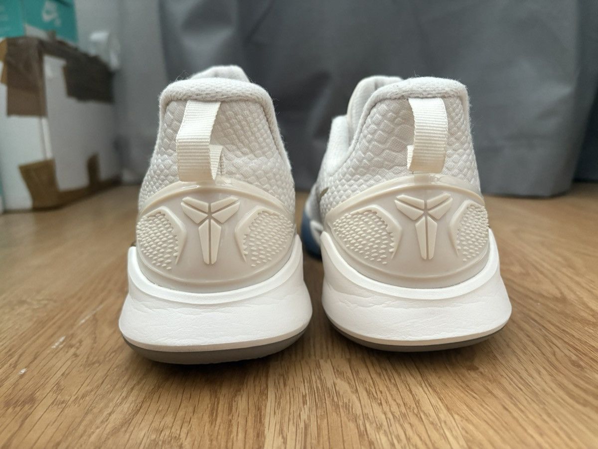 Nike Nike Kobe Mamba Focus Metallic Gold Size US 7.5 / EU 40-41 - 5 Thumbnail