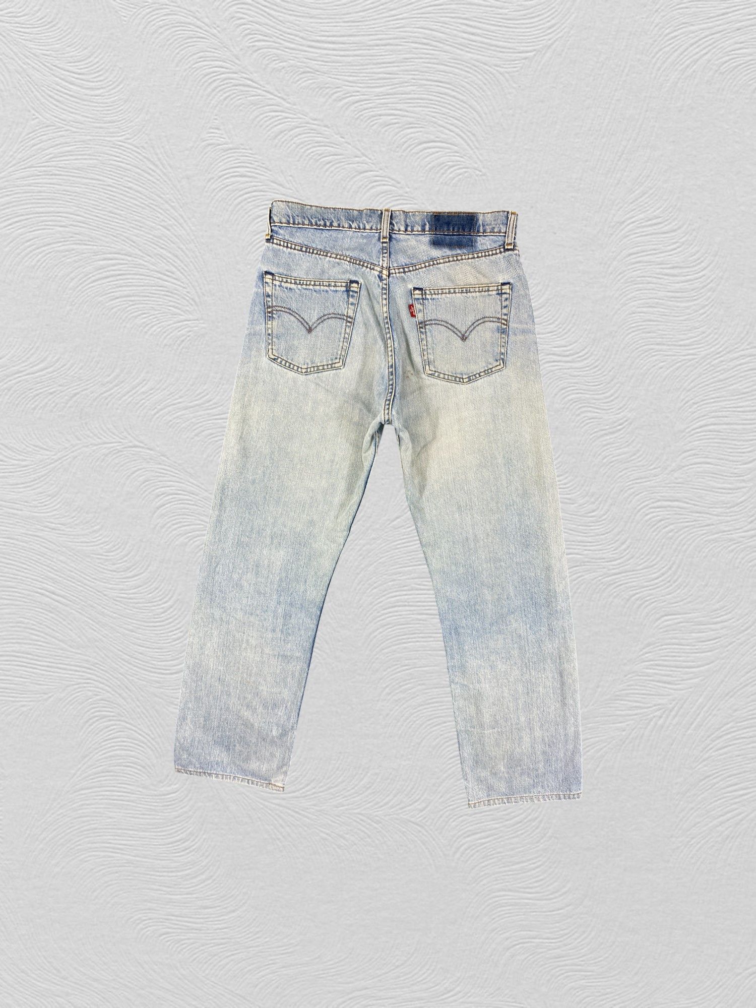 Vintage Light Blue Wash Vintage Levi's Jeans 33x29 Denim -JN2163 Size US 33 - 2 Thumbnail