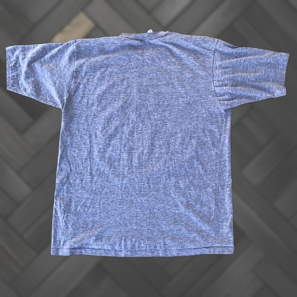 Vintage VINTAGE Artex Snoopy Woodstock Single Stitch T-Shirt Gray Sand Surf Beach Beachwear Mens L Size US L / EU 52-54 / 3 - 1 Thumbnail