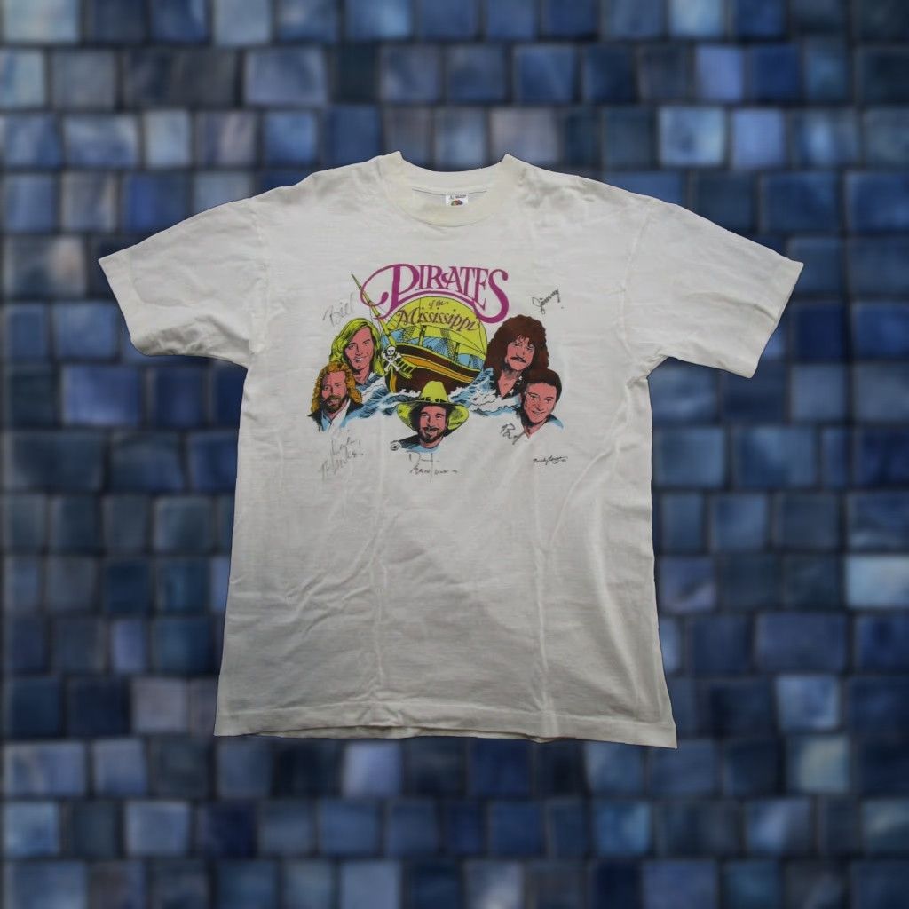 Fruit Of The Loom VINTAGE Pirates of the Mississippi Band Music SIGNED AUTOGRAPHED Shirt SZ L / Mens / White / Short Sleeve / T-Shirt Size US L / EU 52-54 / 3 - 1 Thumbnail