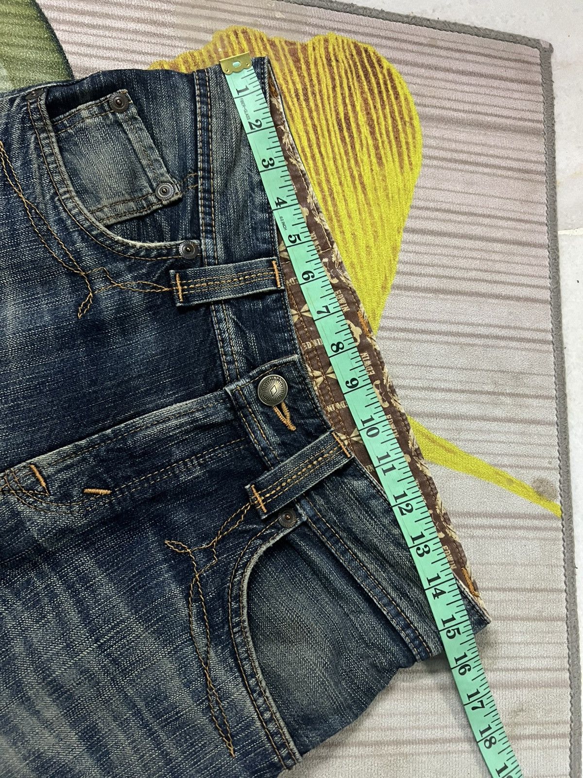 Edwin 💥Flare💥Vintage Edwin XVS Buffalo Head Distress Jean Size US 30 / EU 46 - 3 Thumbnail