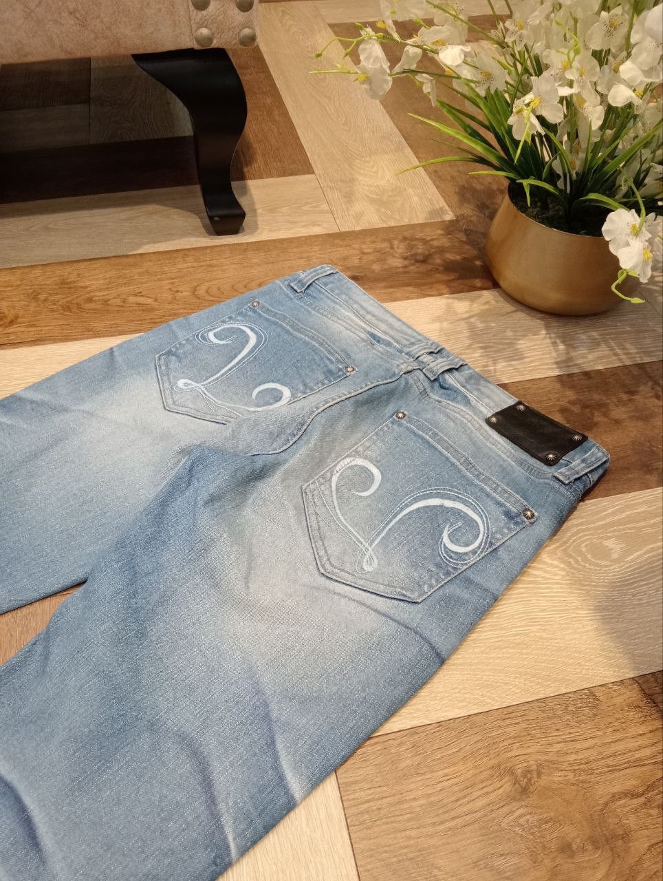 LAGUST BLUE WASHED STRETCH DENIM JEANS