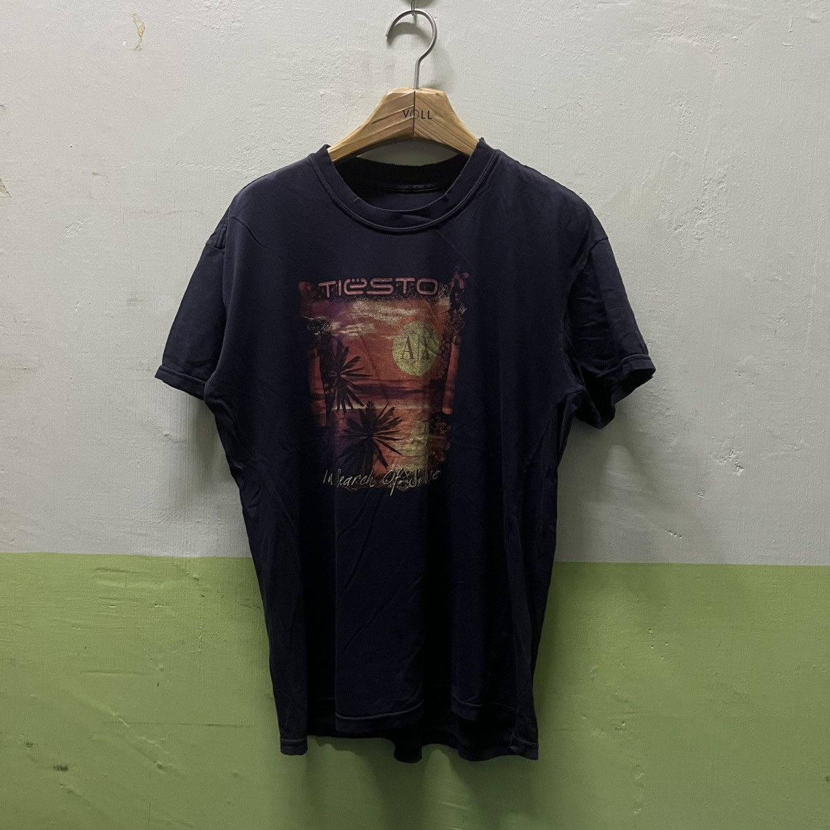 Armani Exchange Distressed AX x DJ Tiesto 2008 American Tour Band Tees Size US S / EU 44-46 / 1 - 1 Thumbnail