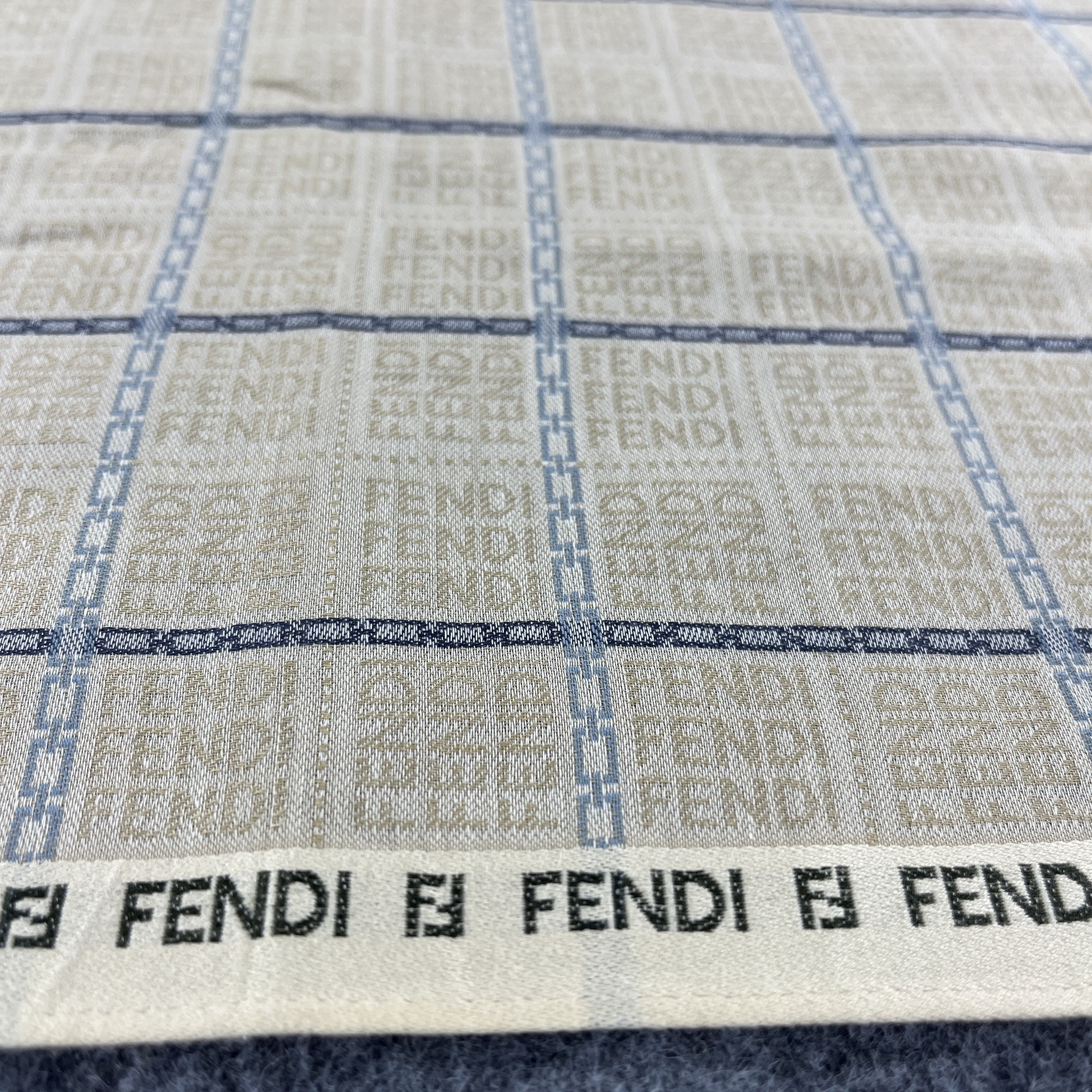 Vintage Fendi Handkerchief / Bandana / Neckerchief B030 Size ONE SIZE - 6 Thumbnail