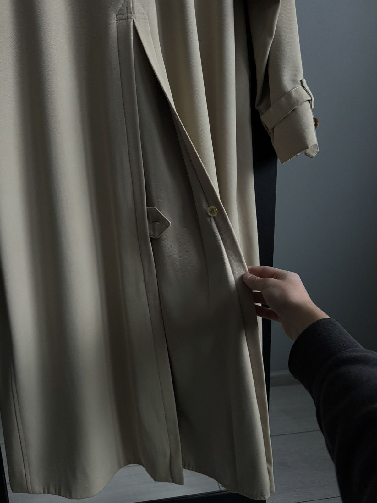Burberry Vintage Burberrys Specialy All Wool Burella Trench Coat Size XL / US 12-14 / IT 48-50 - 16 Thumbnail