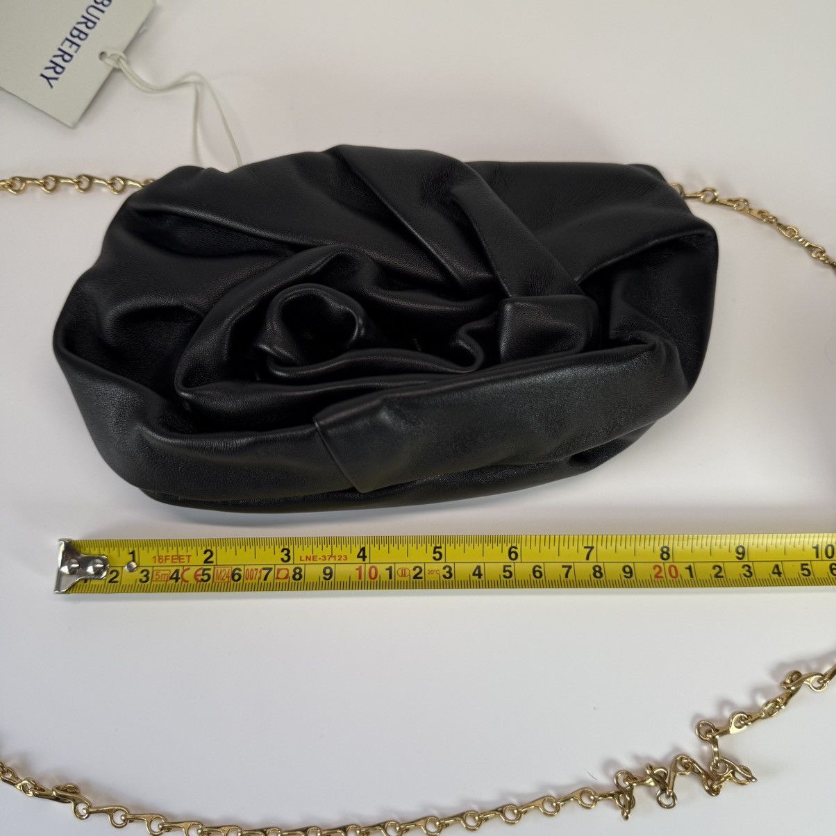 Burberry €1950 Burberry NWT Women’s Rose Clutch Black Leather Bag Size ONE SIZE - 6 Thumbnail
