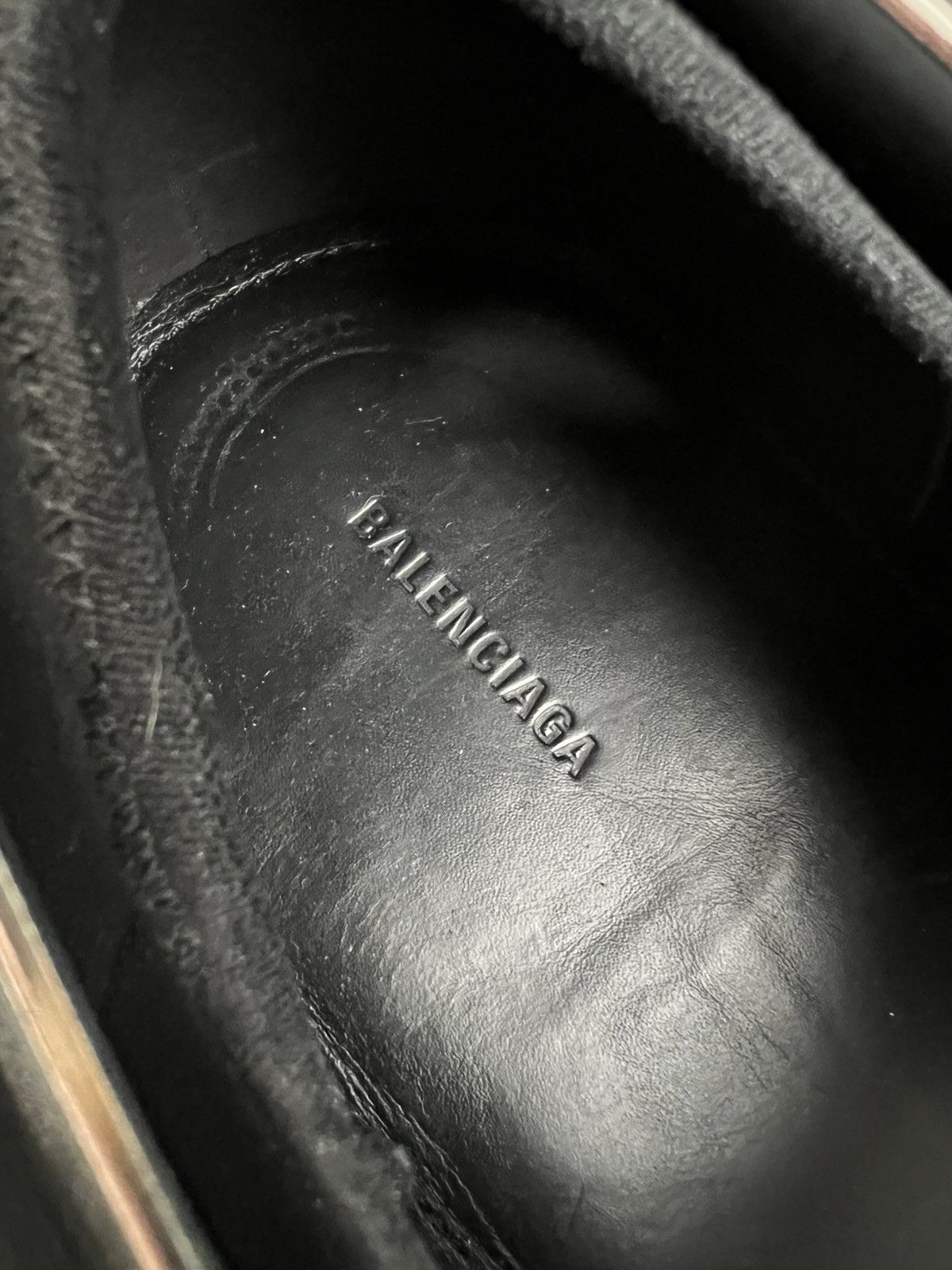 Balenciaga BALENCIAGA 1OF25 AW21 CHEVALIER ARMOR DERBIES IN SILVER Size US 9 / EU 42 - 7 Thumbnail